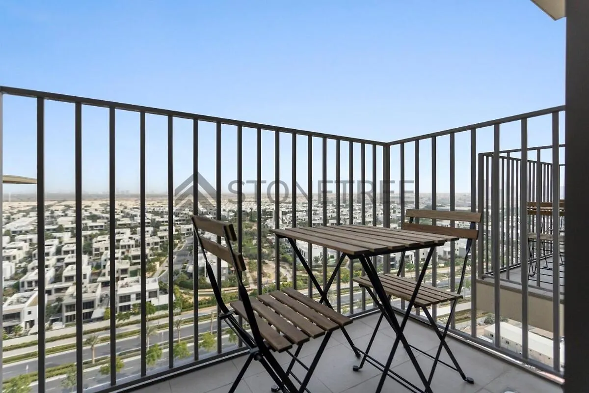 Cozy 1Br At Collective Tower 1 Near Hills Mall Dubai Apartment